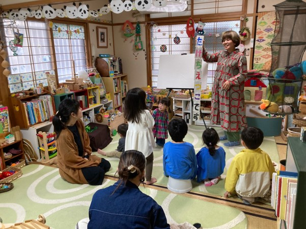 おはなし屋えっちゃんのおはなしCAFE